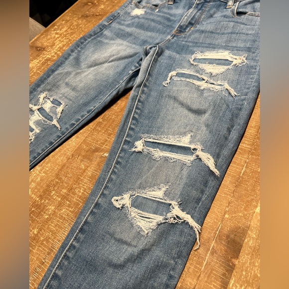 American Eagle Distressed High Rise Jegging - Picture 3 of 13